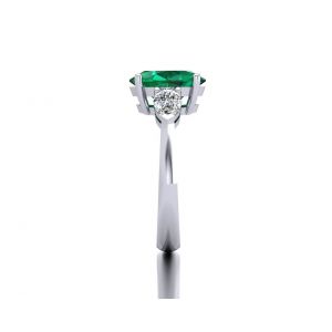Oval Emerald with Side Pear Diamond Ring - Photo 2