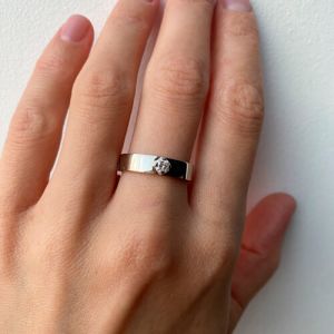 Flat Wedding Ring with a Diamond - Photo 4