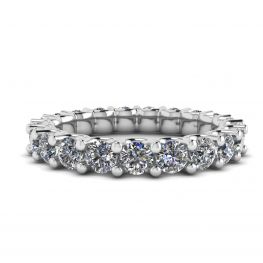 Classy Eternity Design Diamond Band