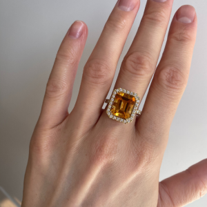 Ring with 5 carat Citrine in Diamond Halo