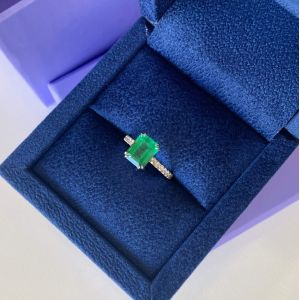 2.5 ct Emerald with Diamond Pave Ring - Photo 4