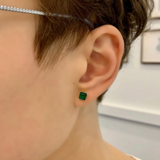 1.60 ct Square Emerald Stud Earrings,  Enlarge image 4