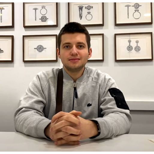 Medical chemist Dmitry on his purchase in PIERRE Jewellery | 10 of 10