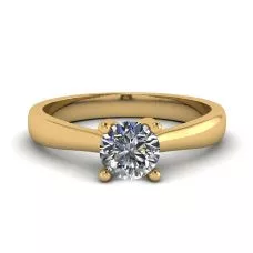 Crossing Prongs Ring with Round Diamond 18K Yellow Gold